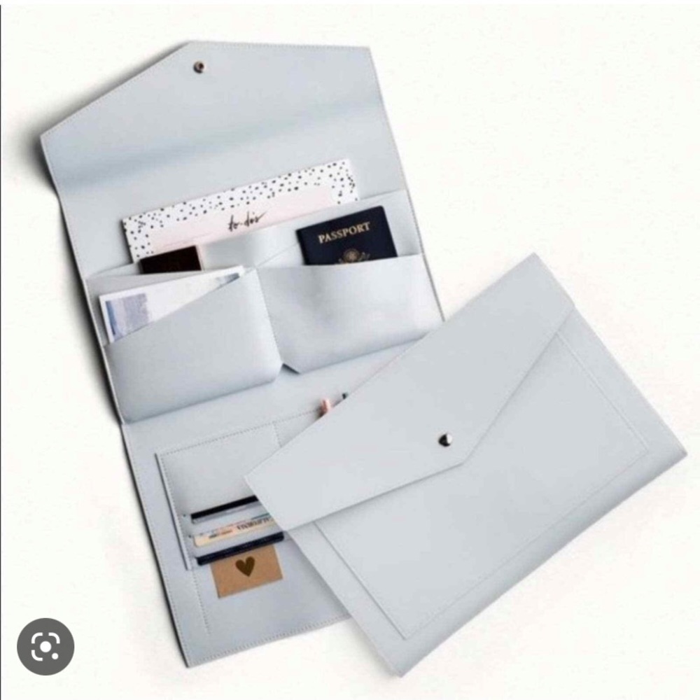 GLASS Ladder & Co Megan Portfolio cloud gray vegan leather Clutch organizer